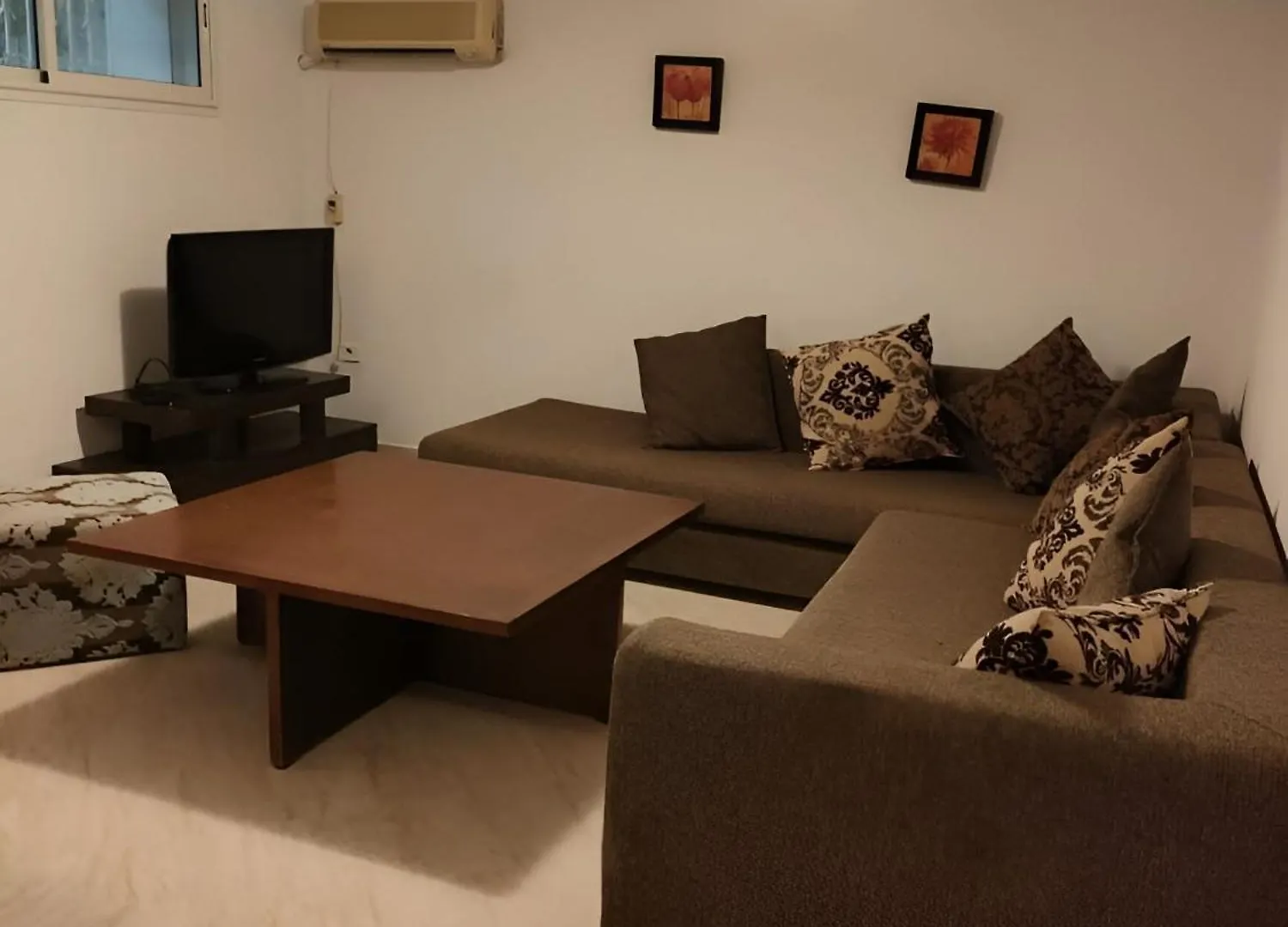 Apartment Etage De Villa Spacieux Aux Jardins De La Soukra El Aouina